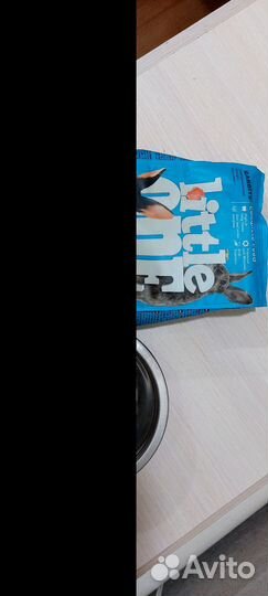 Тарелка металлическая для животных и корм