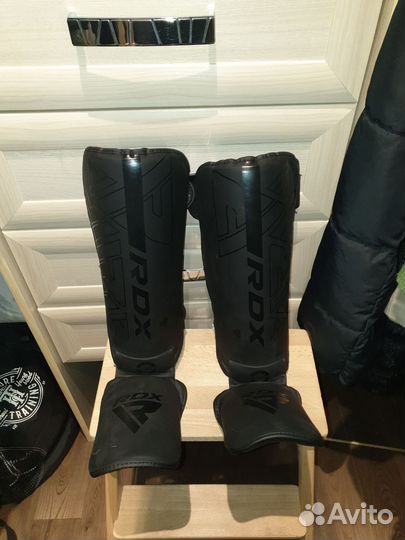 Шингарты(щитки для защиты голени) RDX