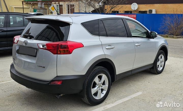 Toyota RAV4 2.0 CVT, 2015, 106 000 км