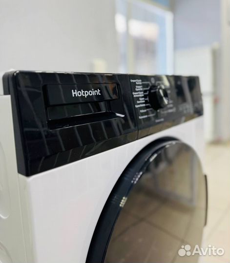 Узкая Cтиральная машина с cушкой Hotpoint WD 8548