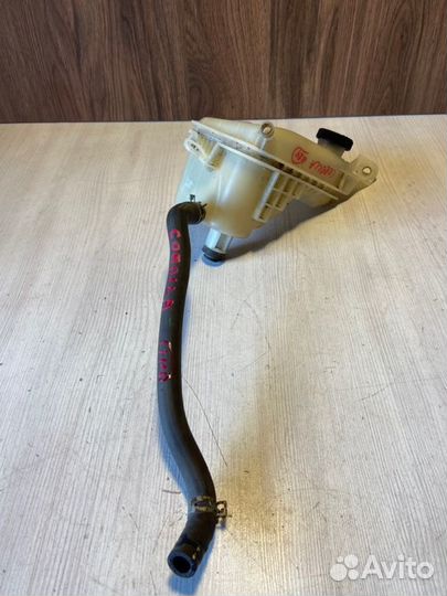 Бачок расширительный Toyota Corolla 180 1ZR-FE