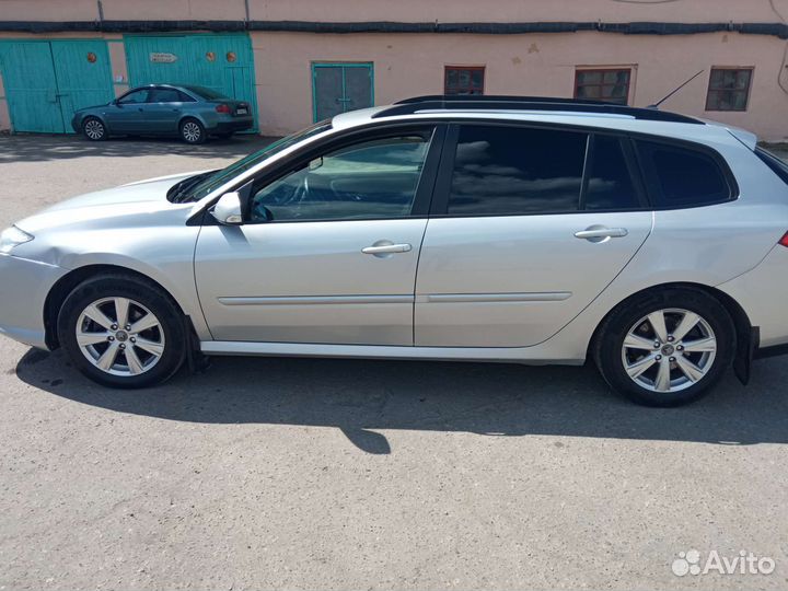Renault Laguna, 2009