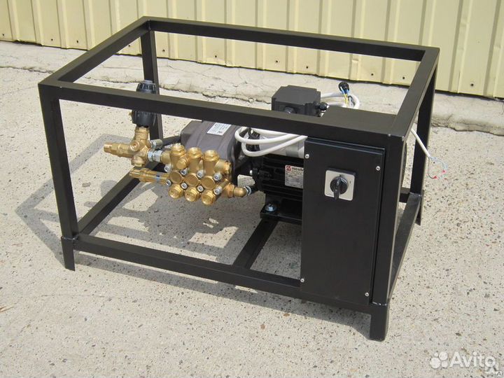 Аппарат высокого давления (мойка)