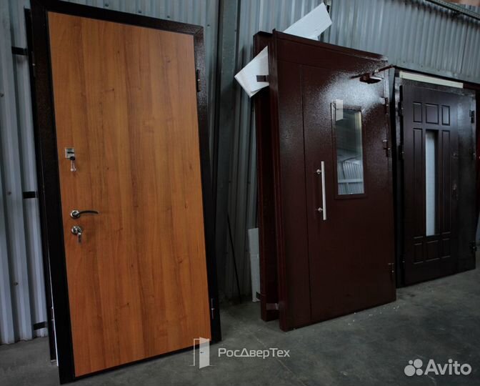 Дверь входная металлическая в квартиру