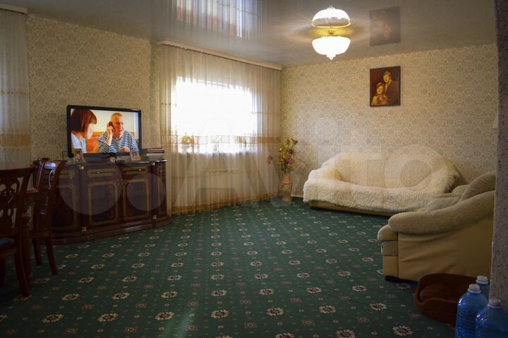 Дом 230 м² на участке 20 сот.