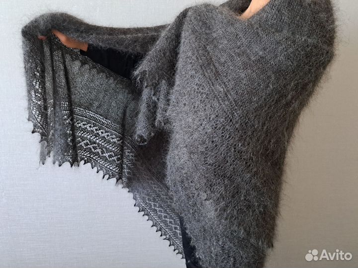 Пуховый платок. Шаль пуховая из Оренбурга