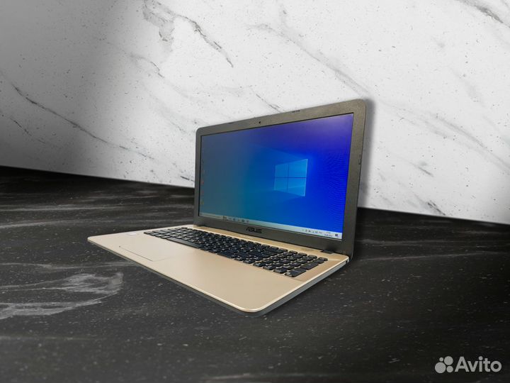 Ноутбук Asus Core i3/SSD 240Gb