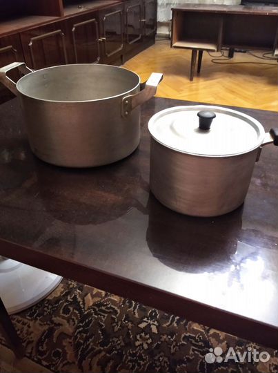 Кастрюли, сковорода с крышкой, ковшик винтаж ретро