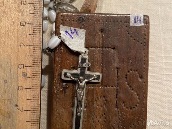 Католические кресты