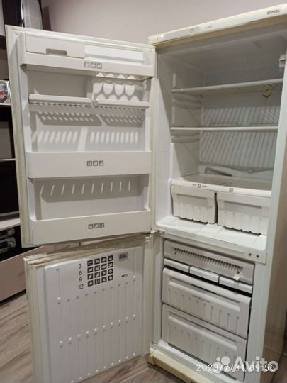 Холодильник Stinol