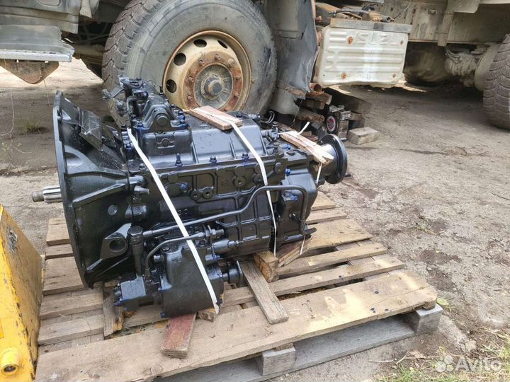 Продаю кпп mal6u самосвал исузу CYZ51