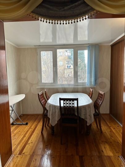 4-к. квартира, 80 м², 2/5 эт.