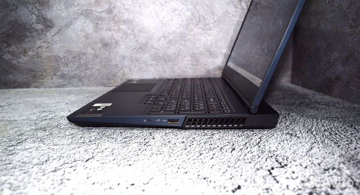 Игровой ноутбук Lenovo на Ryzen 5 5600H/RTX 3050