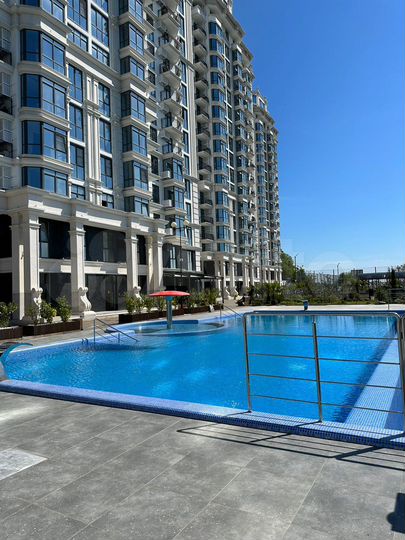 2-к. квартира, 47 м², 8/17 эт.