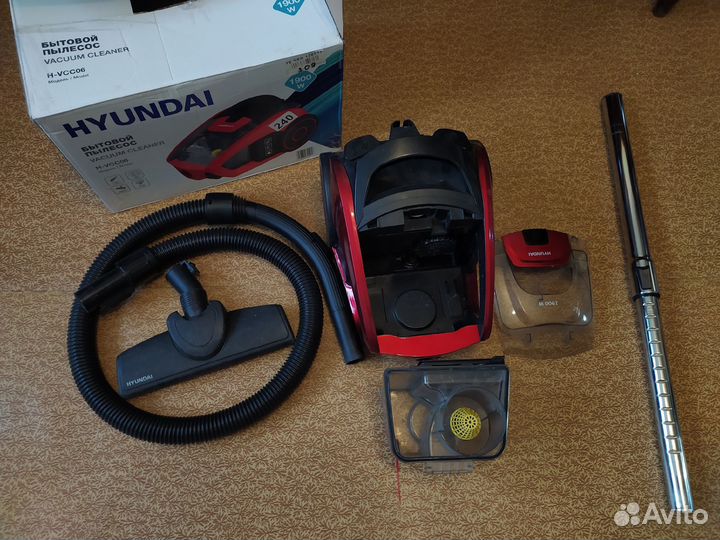Пылесос Hyundai H-VCC06
