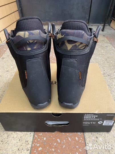 Детские сноубордические ботинки