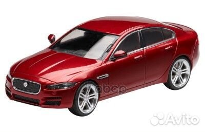 Модель автомобиля 1:43 jdcax760 jaguar