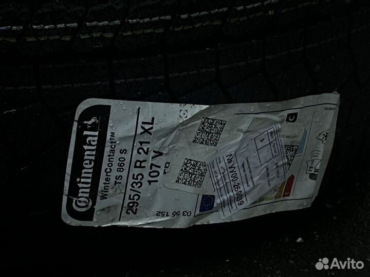 Continental WinterContact TS 860 S 295/35 R21 и 315/30 R22 107V