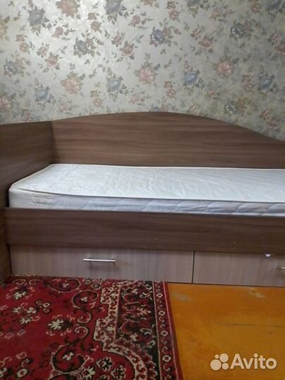 Продам кровать