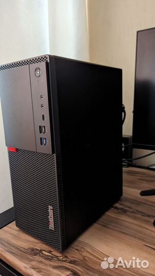 Lenovo ThinkCentre M720t i3-8100 16 GB /256 SSD