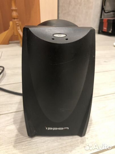 Ippon Back Comfo Pro 400