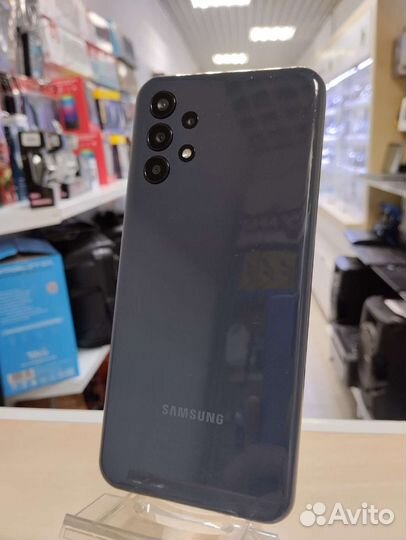 Смартфон Samsung galaxy A13 3/32 гарантия, бу