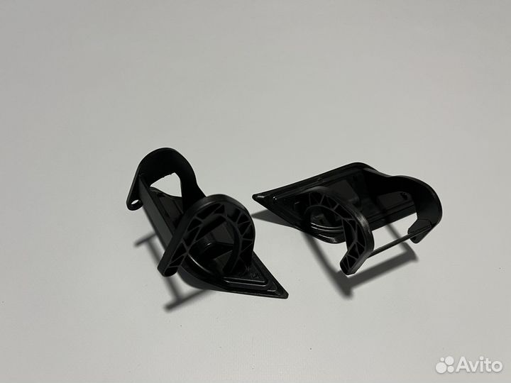 Заглушки форсунок фар Mercedes W204 дорест новые