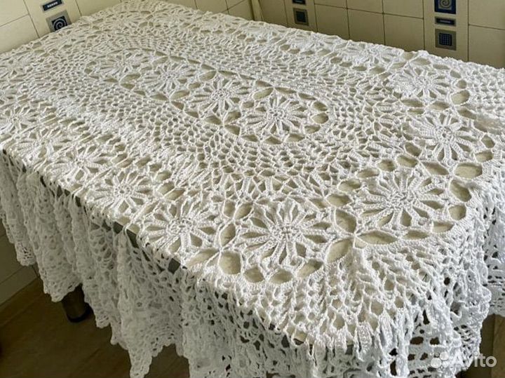 Скатерть вязанная крючком на стол