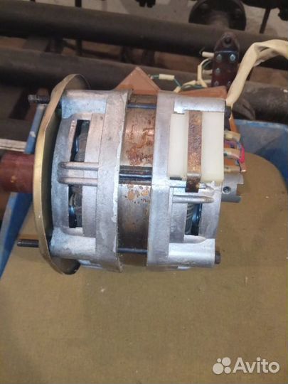 Двигатель 120 Вт