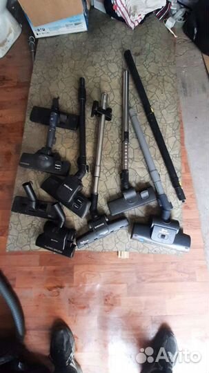 Шланги,щётки, трубы для пылесоса