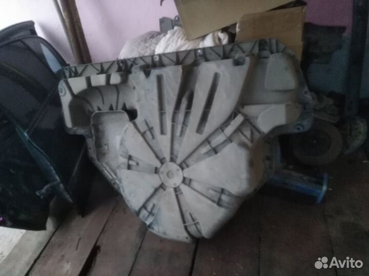 Renault megane 2 3 пол корыто багажника