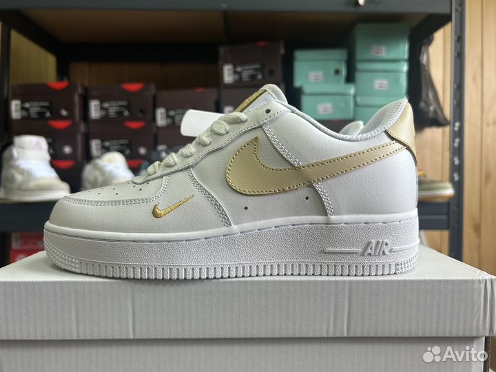 Кроссовки Nike Air Force