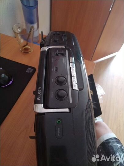 Кассетный радио-магнитофон sony