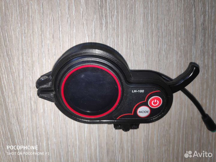 Крепление дисплея TF-100 электросамоката kugoo