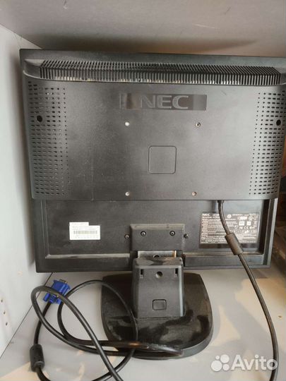 Монитор NEC