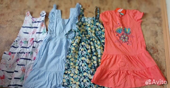 Одежда для девочки пакетом рост 128-134