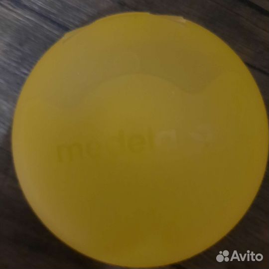 Накладки на грудь medela