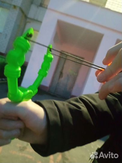 Игрушка рогатка