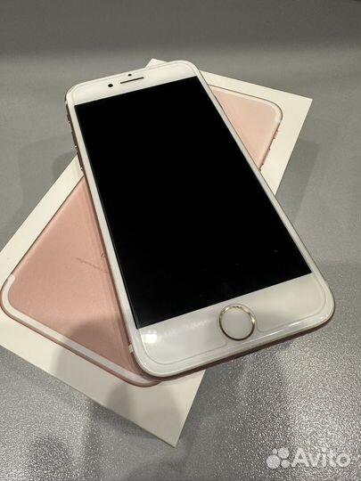 iPhone 7, 256 ГБ