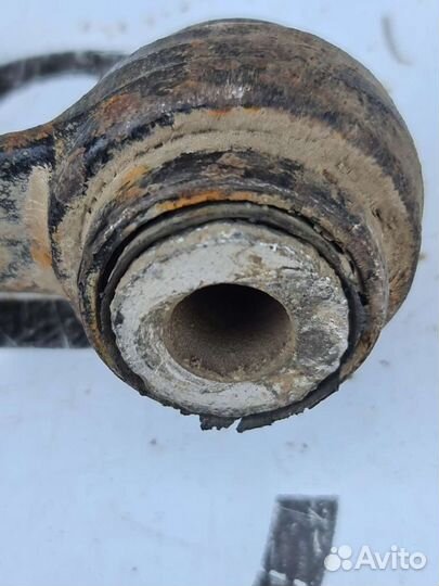 Развальный рычаг Mercedes W210