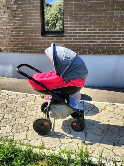 Коляска 3 в 1 Tutis Zippy