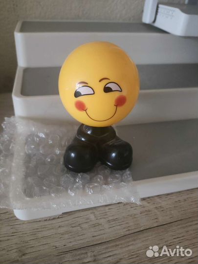 Фигурка Смайлики для украшения автомобиля