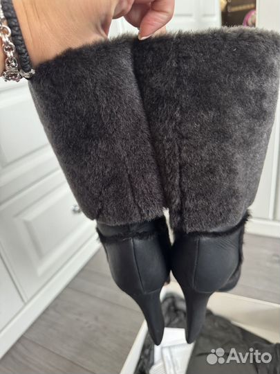 Сапожки женские 37 casadei