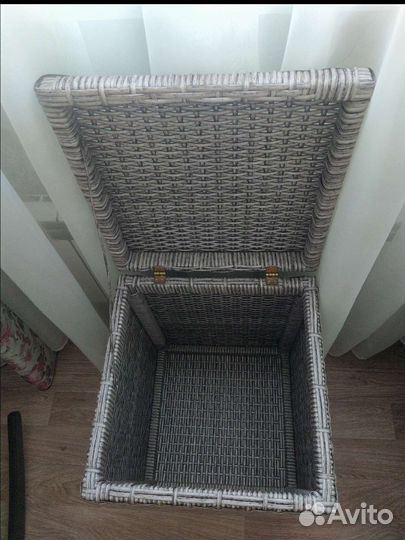 Корзина для белья из ротанга