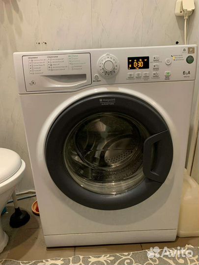 Стиральная машина бу Hotpoint ariston
