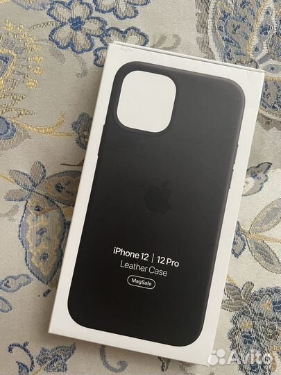 Коробка (пустая) от чехла на iPhone 12/ 12 Pro