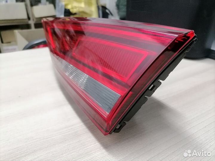 Фонарь задний правый audi A3 8V седан с 2016 г.в