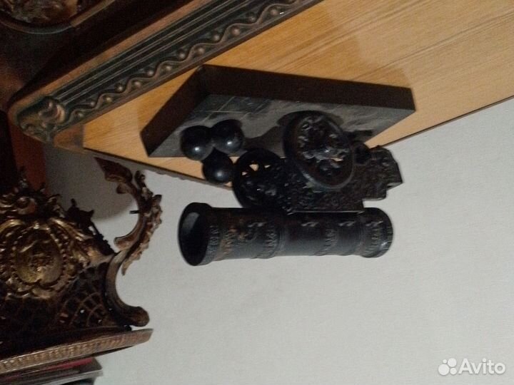 Царь пушка статуэтка