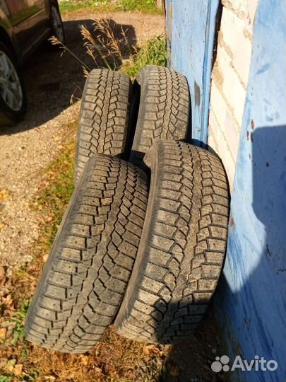 Maxxis MA-SUV Presa Spike 225/60 R17
