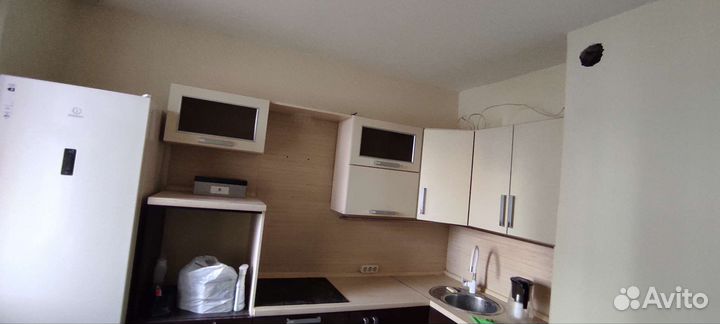 Кухонный гарнитур бу в хорошем состоянии